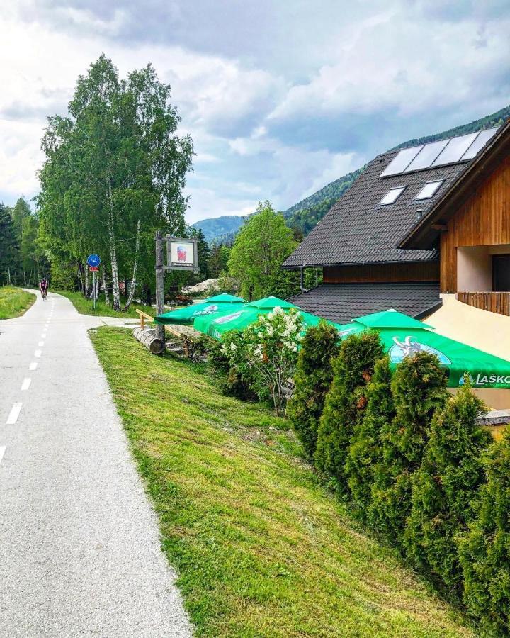 Apartment And Rooms Maraton Kranjska Gora Exterior foto